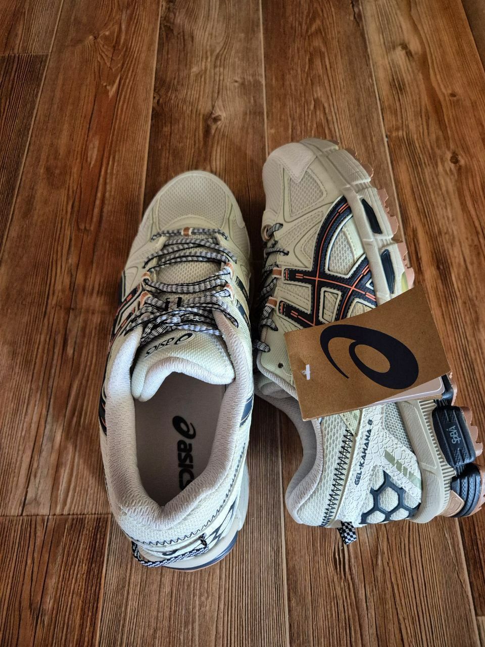 Кроссовки Asics new