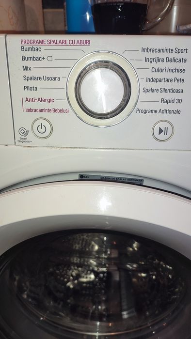Vând mașină de spălat