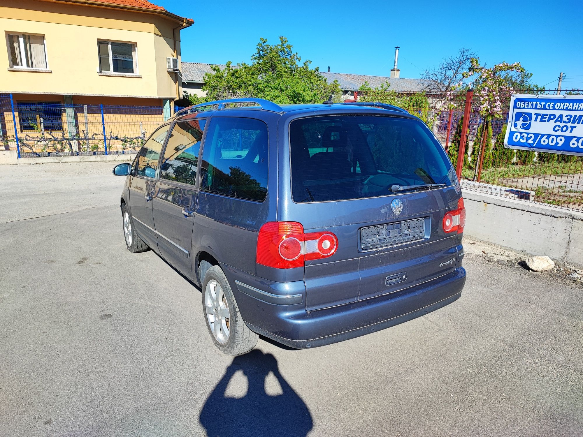 WV Sharan 2.0TDI на части