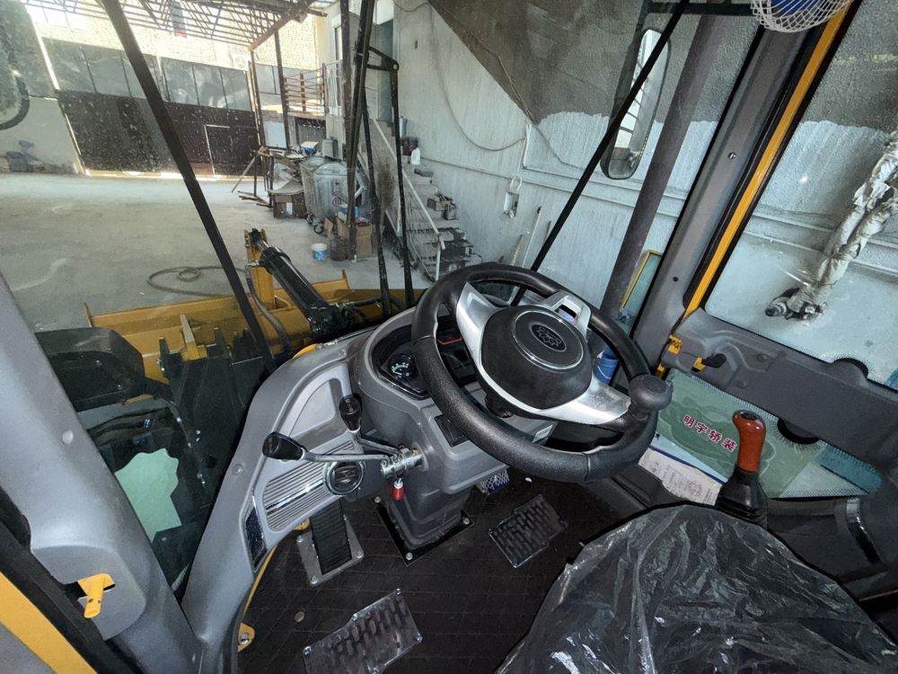 Pogruzchik Q35 mator Quanchai490 mator 2,5 0,6l 12000$