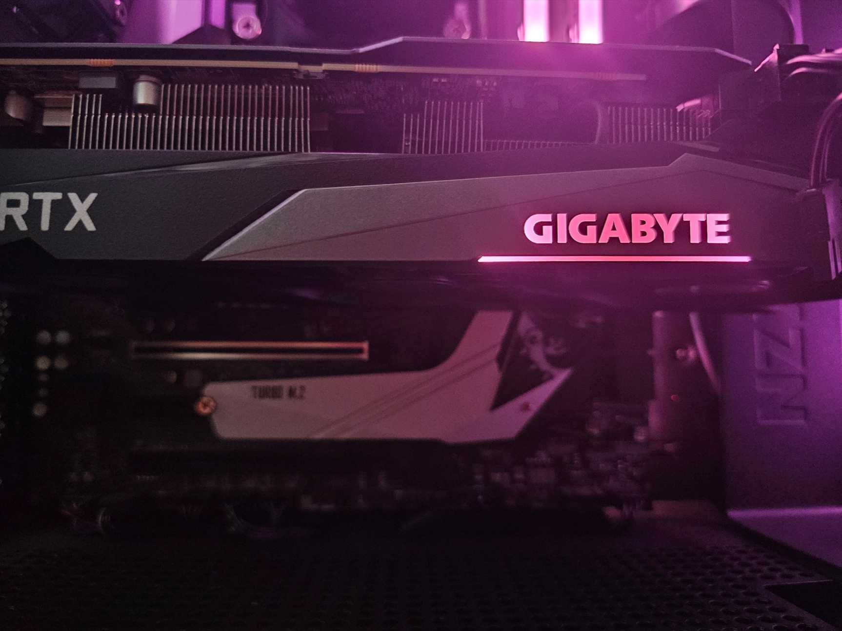 Геймърски компютър Intel i7 8700, RTX 3070, 16GB RAM, 1TB SSD, RGB