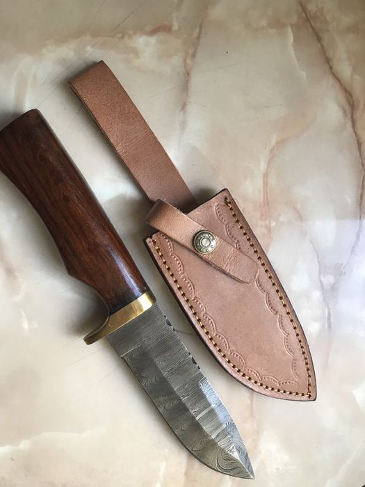 Ловен нож от дамаска стомана, 27 см