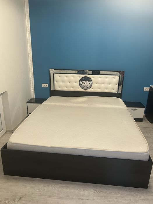 Vand pat 160x200 , cu saltea si noptiere