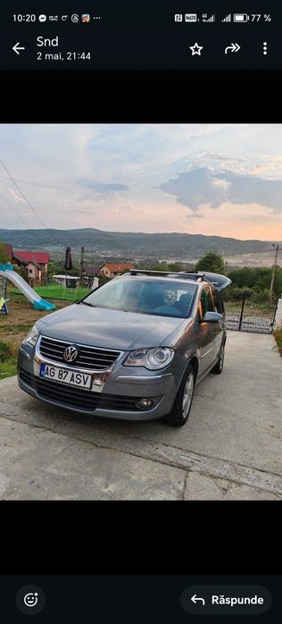 Volkswagen Touran 7 locuri