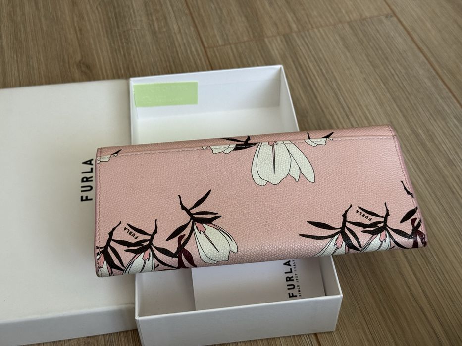 Portofel Furla 1927 XL bi-fold roz cu motive florale original