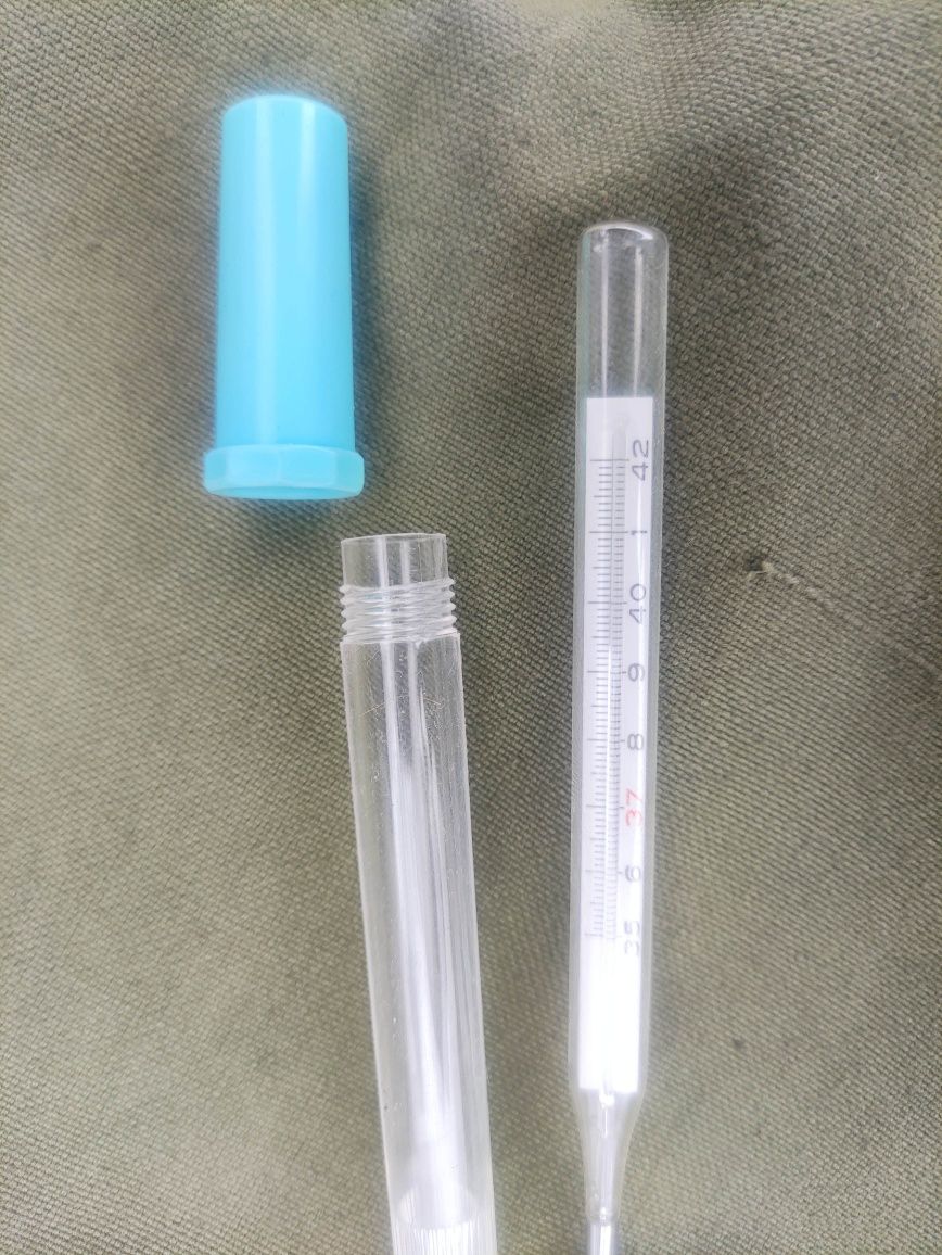 Продавам термометър качествен телесен  TOSHIBA Clinical Thermometer
