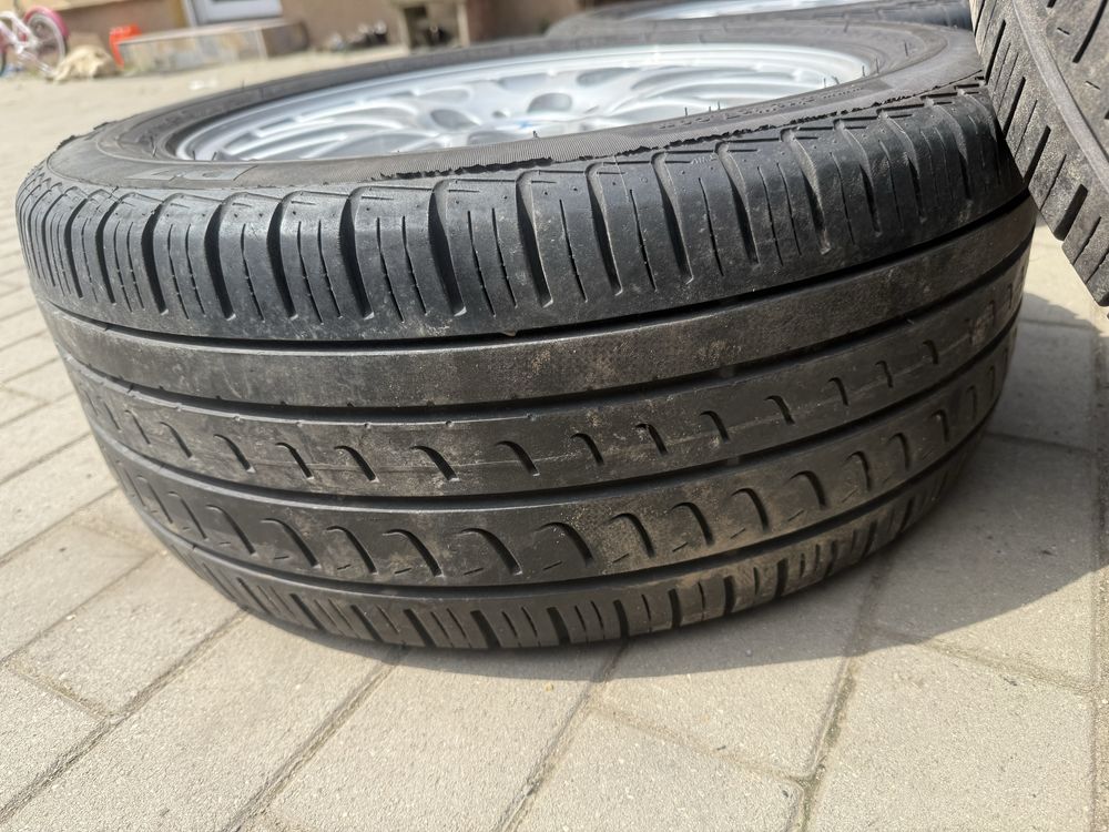 Jante Bmw E36 E46 originale 225 50 16 Pirelli vara