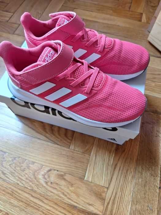 Обувки, боти, маратонки Adidas,  New Balance, H&M  = 34 и 35 номер