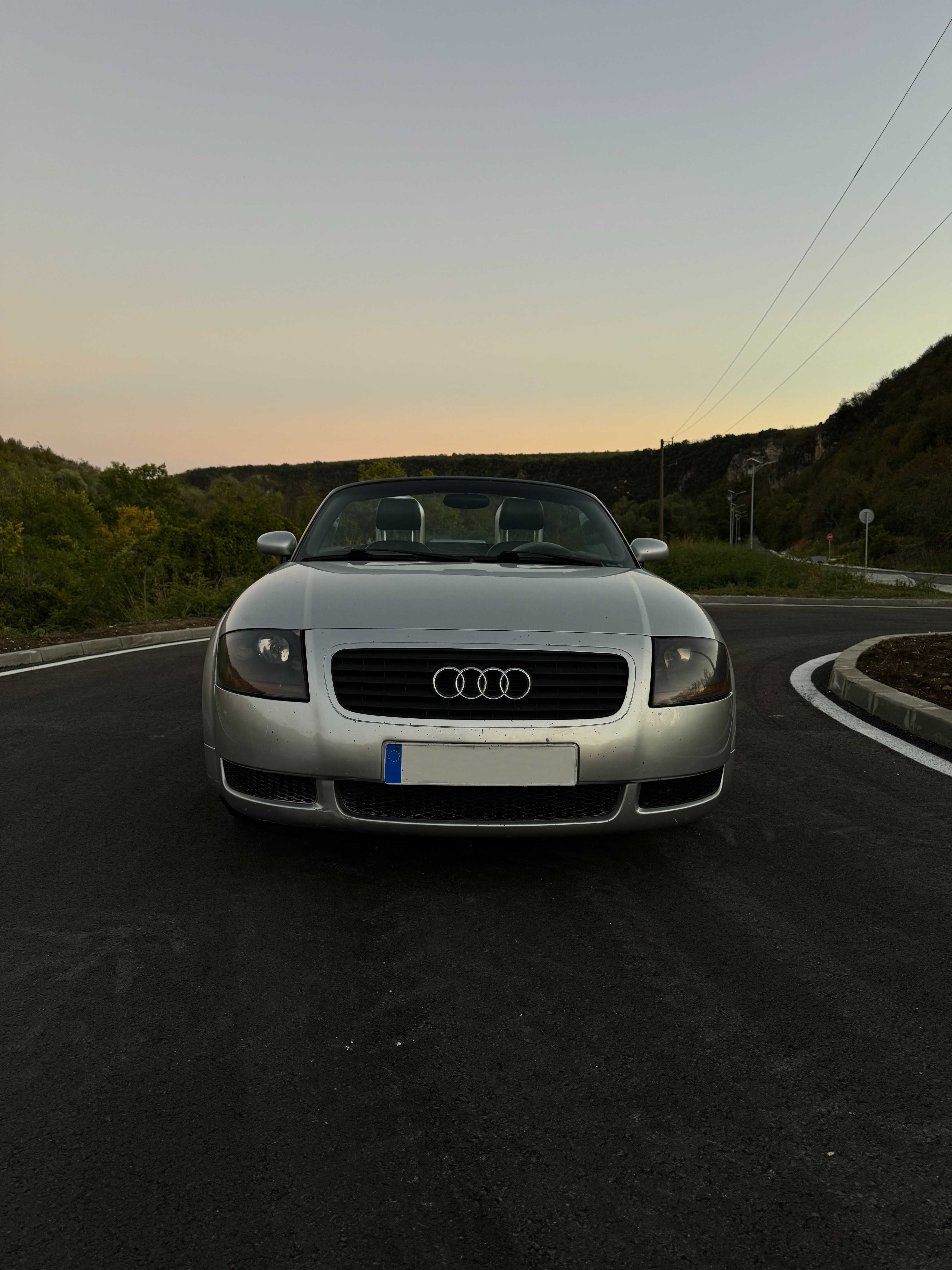 Audi TT Roadster 1.8T СПЕШНО