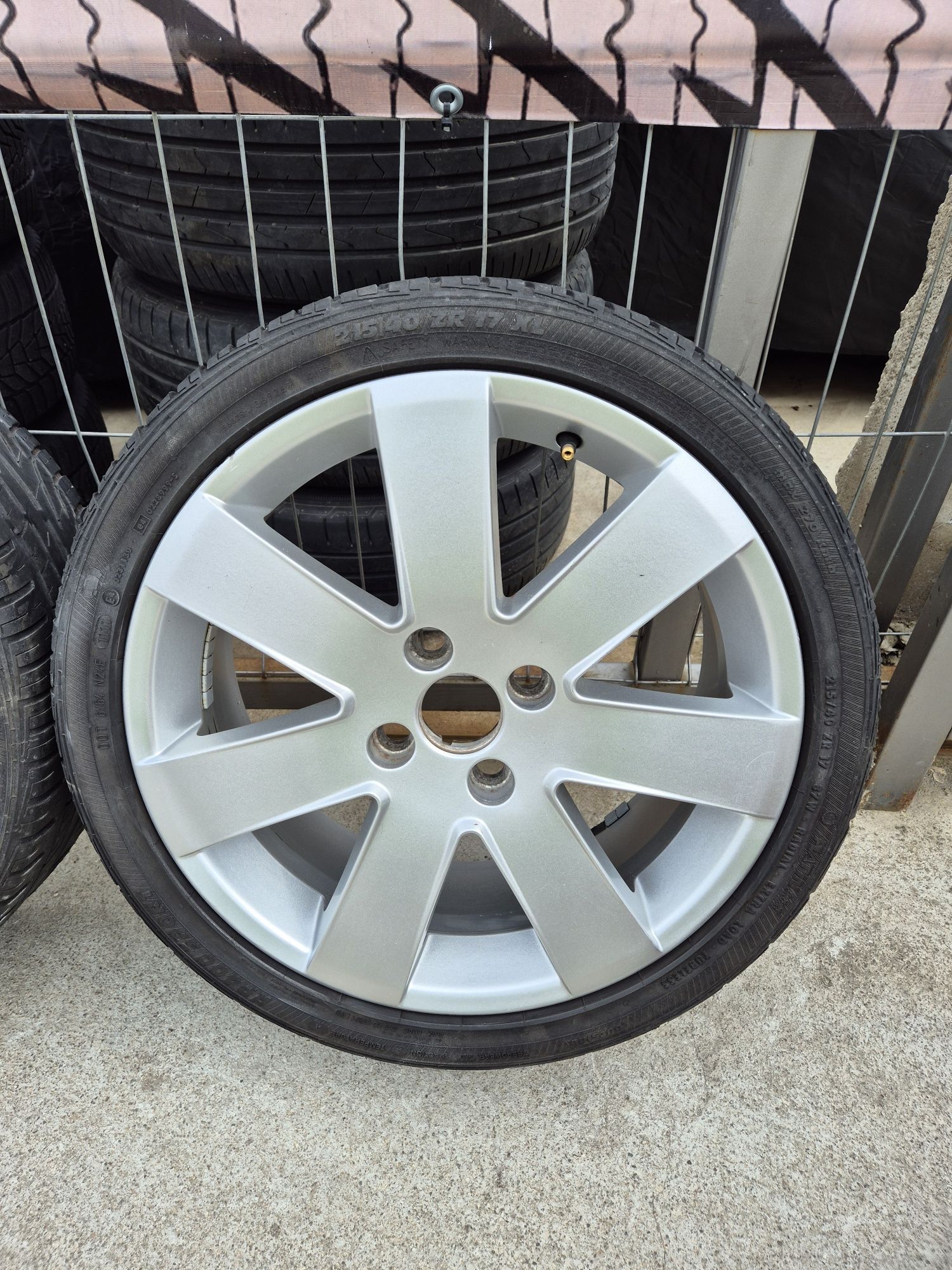 Джанти Ronal 17 цола , 4х108 , 7j ,et49 , 215/40/17 Ford  Mazda