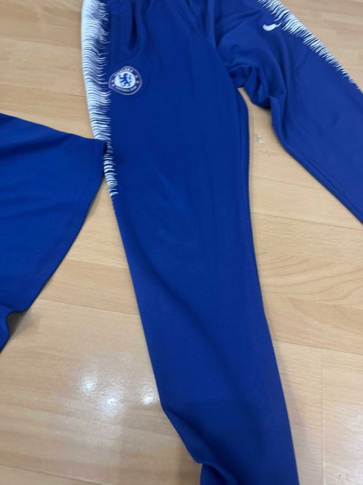 Тренировъчен екип Челси , Chelsea London  size M