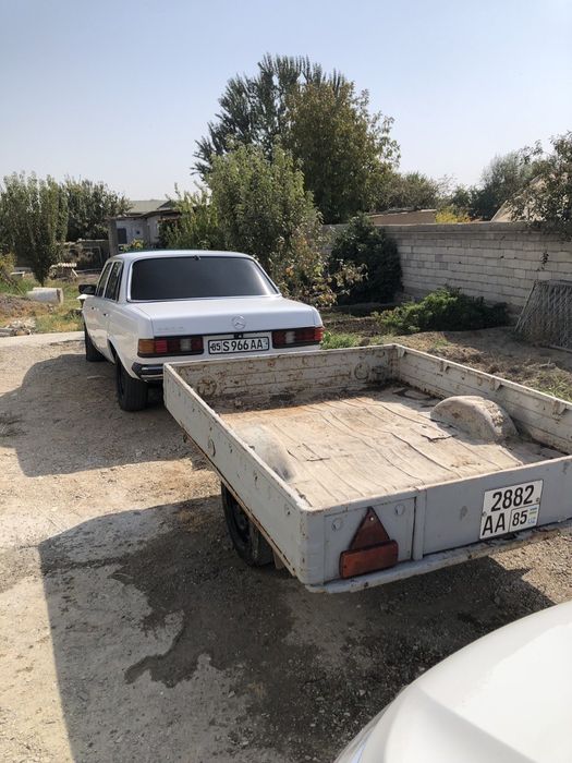 Легендарный мерседес с прицепом