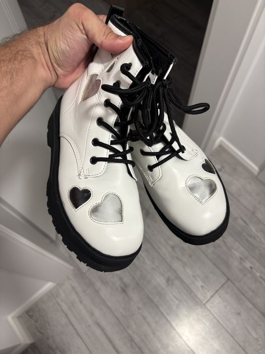 Vand Ghetute marimea 36 interior 23 cm