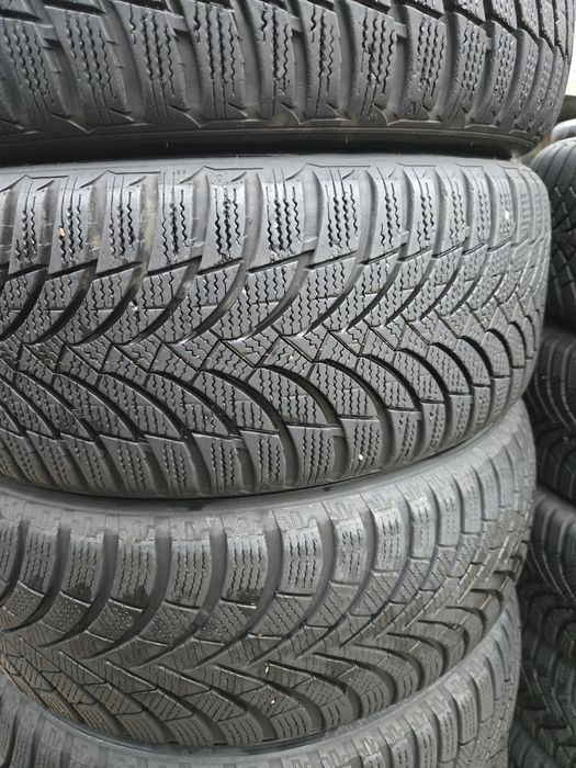 2бр. 205 55 16 Nexen зимни.