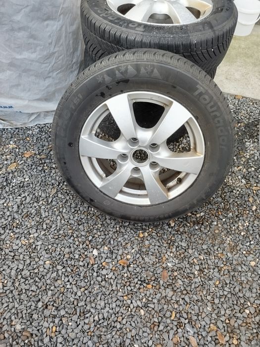 Jante aliaj R15 5x112 VW anvelope iarna