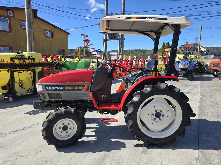 Tractor japonez Yanmar 21cp