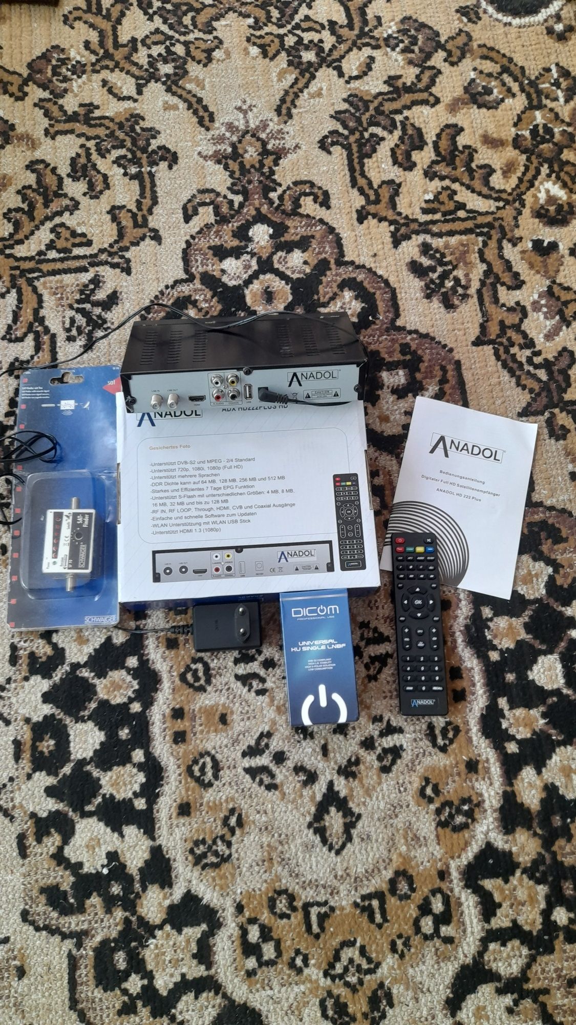 Receiver satelit