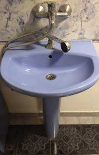 Керамична мивка за баня с ботуш