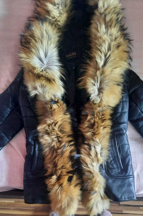 Елегантно дамско яке от естествена кожа и лисичи пух - S размер