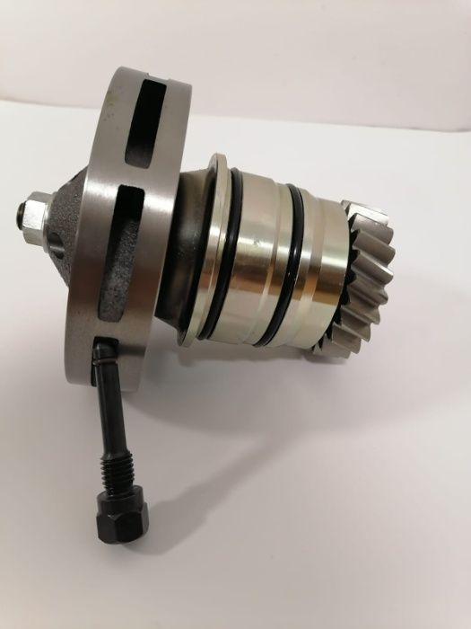 Pompa de Apa Noua Liebherr 9077637 D924 D926 D904 D914