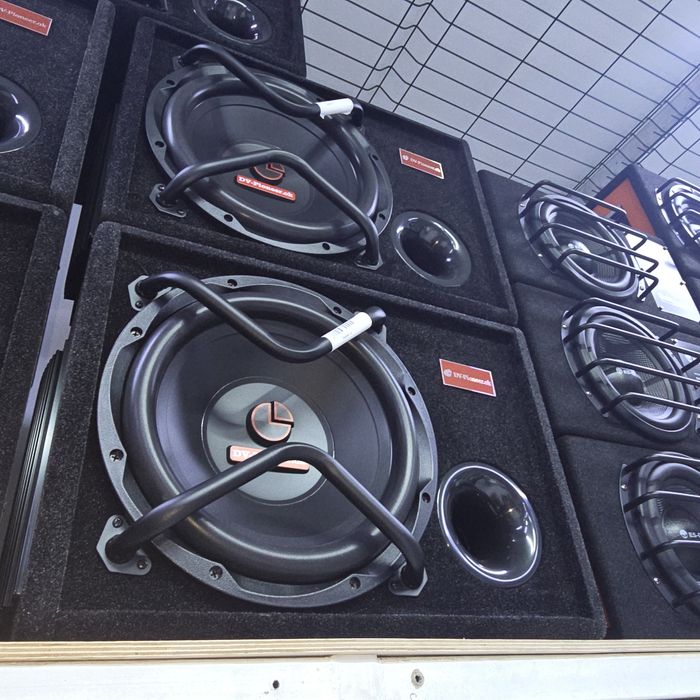 Большой САБ буферы активные. Сабвуфер сабуфер для авто машину машины