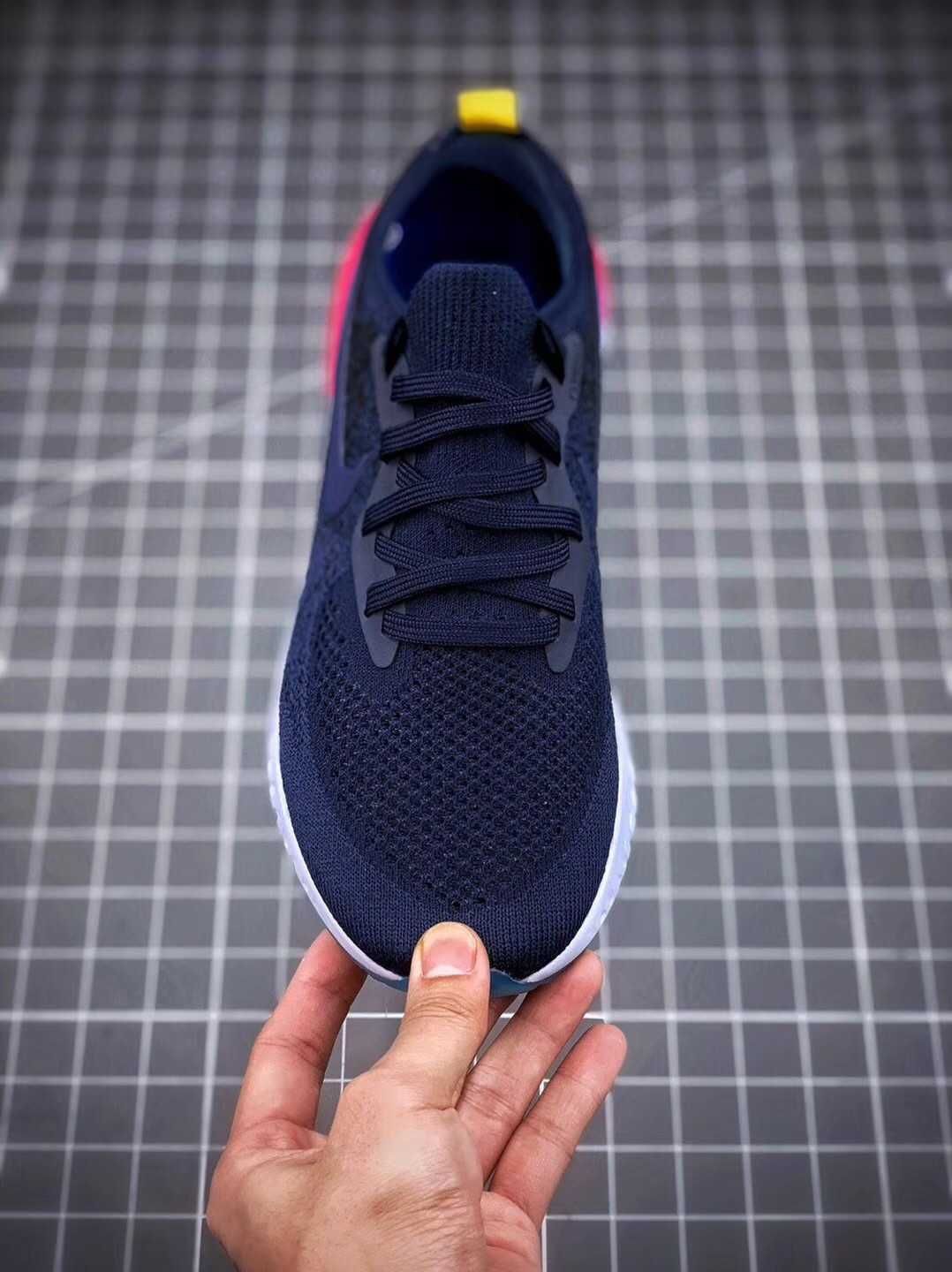 Дамски маратонки Nike Epic React Flyknit налични 38