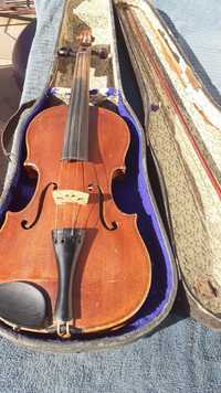 Много стара немска цигулка 4/4.