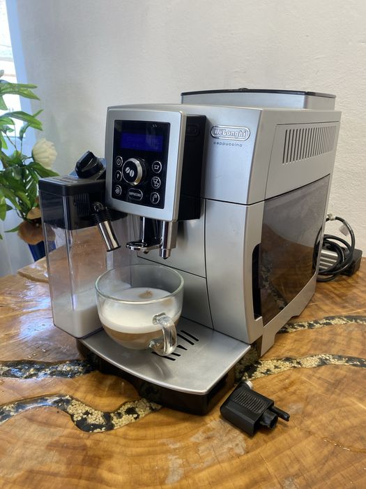 expresor / espressor delonghi magnifica S