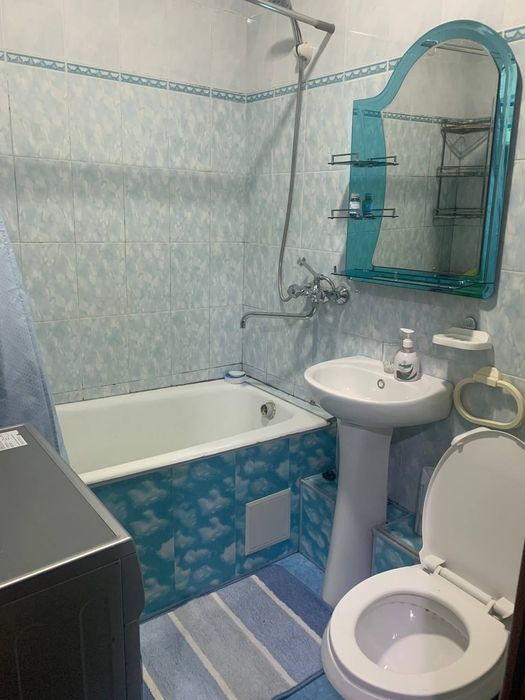 Сдается 2/5/9 в районе Вокзала ориентир 5 - отделение ул Беруни.