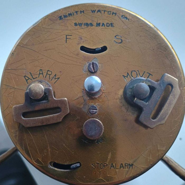 Швейцарски ретро будилник ZENITH