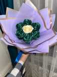 Buchet de trandafiri din satin