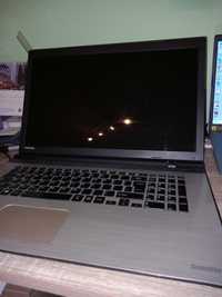 Leaptop Toshiba Satellite L70-C-12R-diagonala 17.3", 6Gb,memorie 512Gb