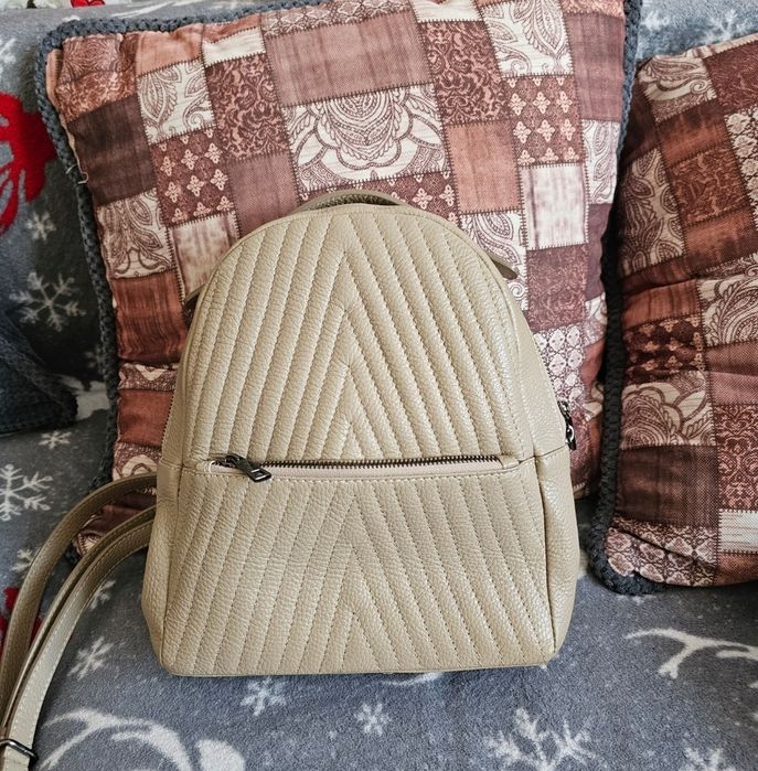 Rucsac de dama din piele Chiara Canoti stare perfecta