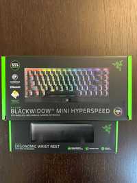 Tastatura Gaming Razer Blackwidow v3Mini Hyperspeed + Razer Wrist Rest