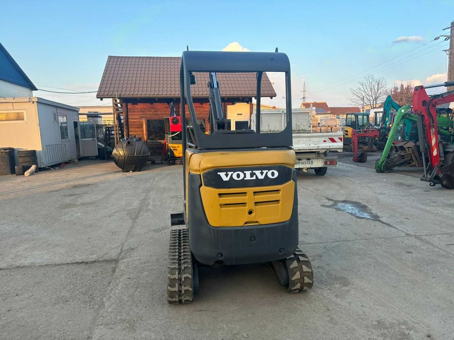Miniexcavator Volvo EC18D , 2016 , 2 tone