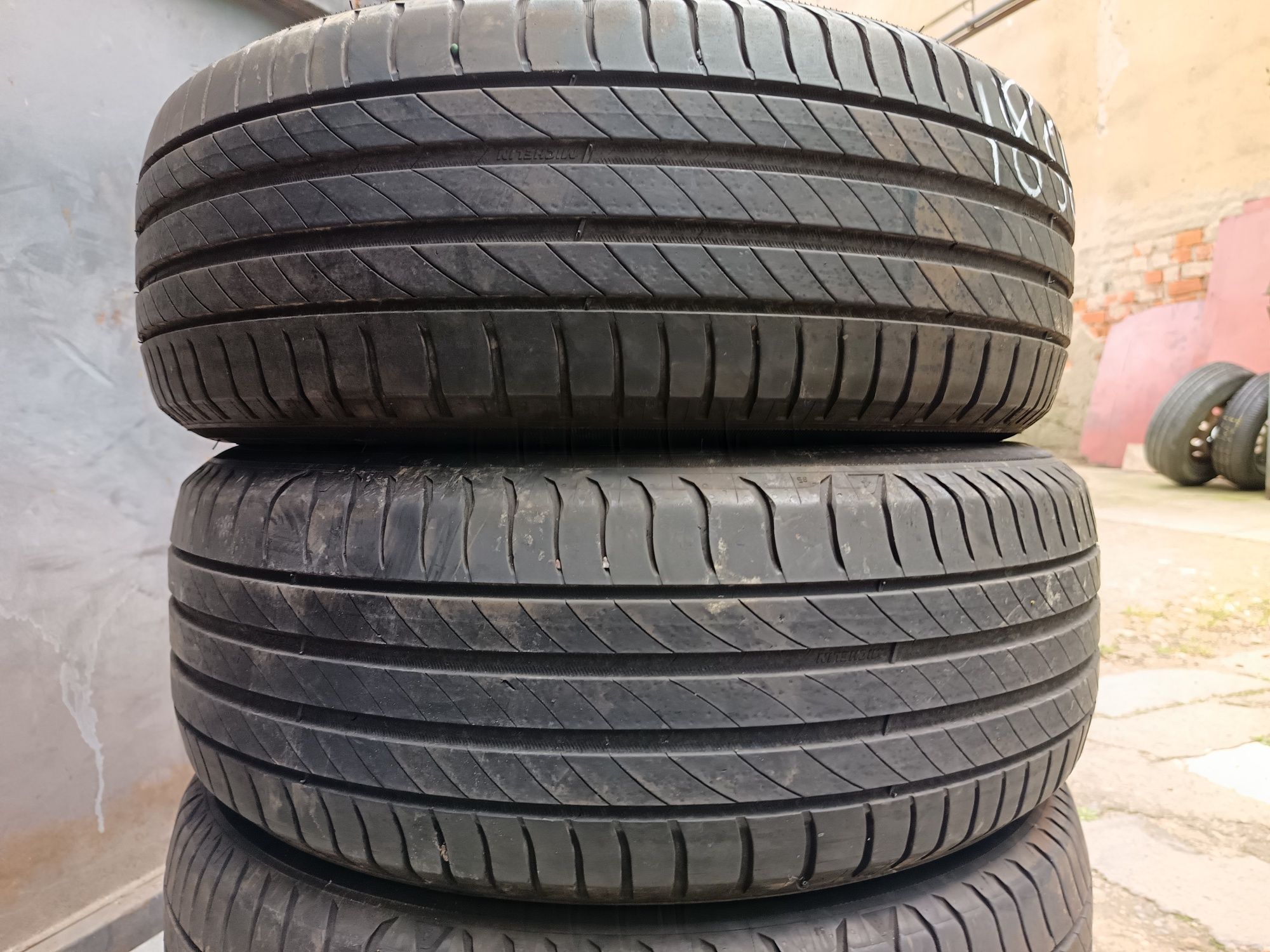 Anvelope vara 185 60 15 Michelin 2024 și 2022 5mm