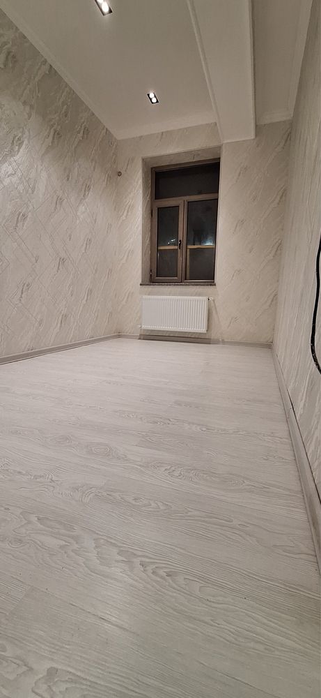 Sergeli Metro 3-  bekat yonga joylashgan 1 xonali kvartira sotiladi