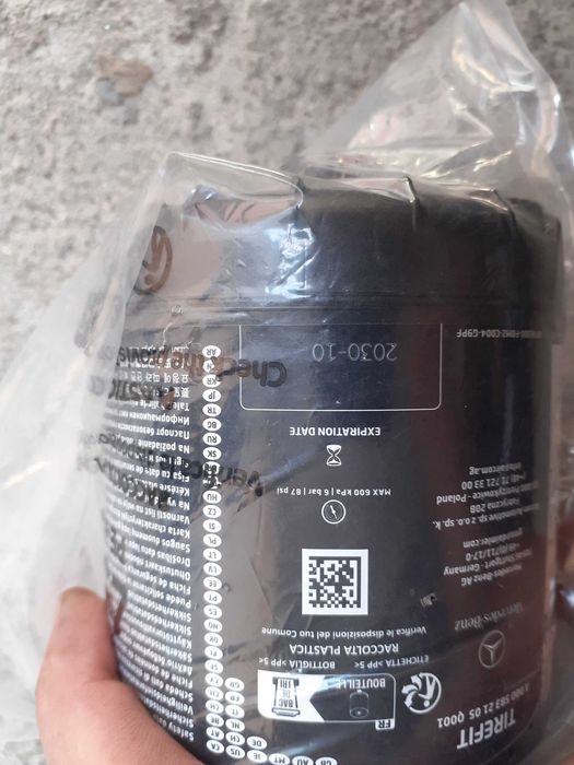 Compresor auto umflat roti + spuma,kit pana pt.gama MERCEDES    180 W