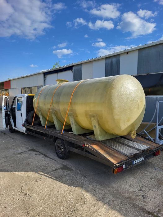 Cisterne bazine carat apa în camp