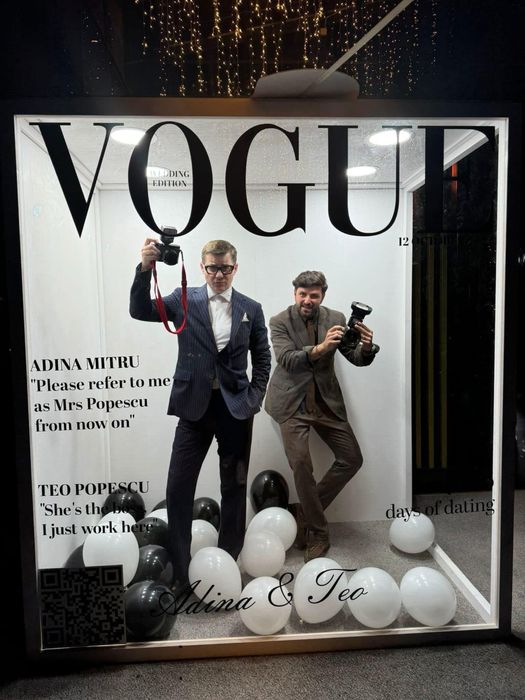 Inchiriez cabina foto Vogue vedete/ oglinda foto/ cabina foto