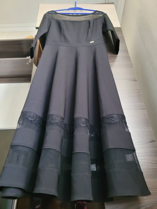 Платье женское (каждая по 15К)