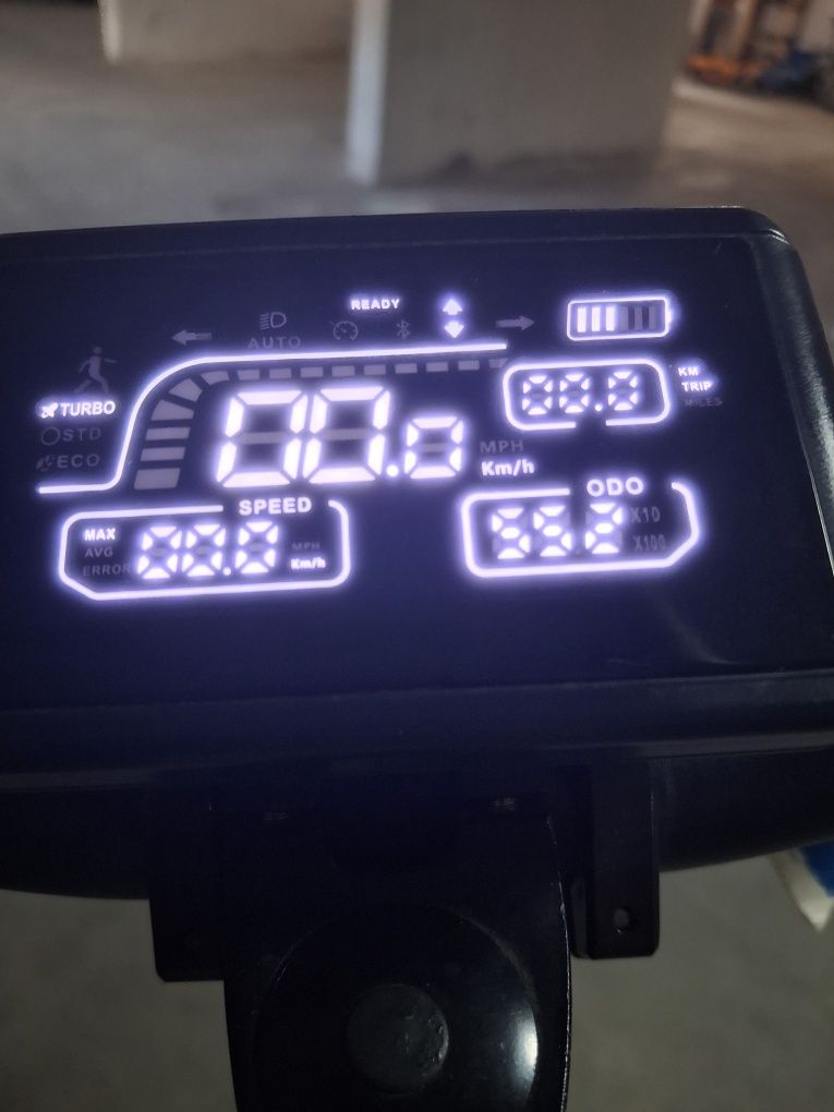 Vând trotinetă electrică myria my 7041