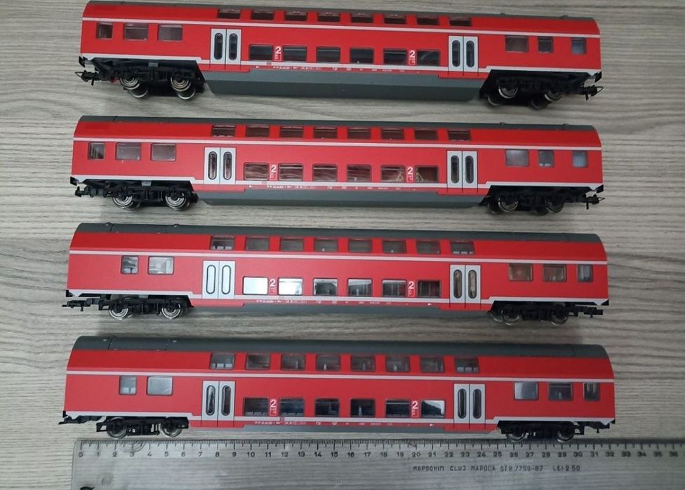 Piko vagoane de călători etajate scara H0 

Preț pe bucata 29