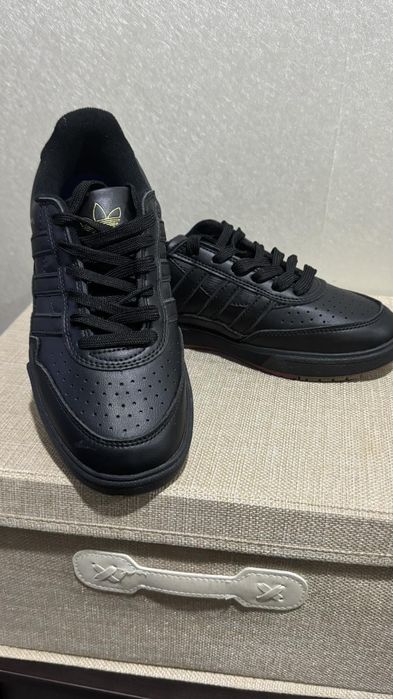 Дамски маратонки