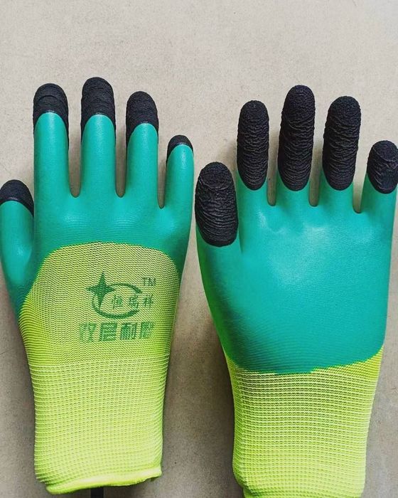 Перчатки рабочие