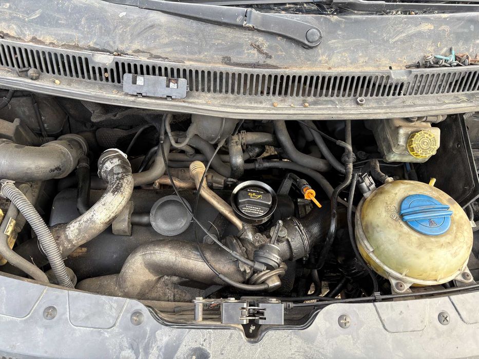 Alternator Compresor Electromotor Egr VW T5 CARAVELLE 2.5 TDI AXD 2008