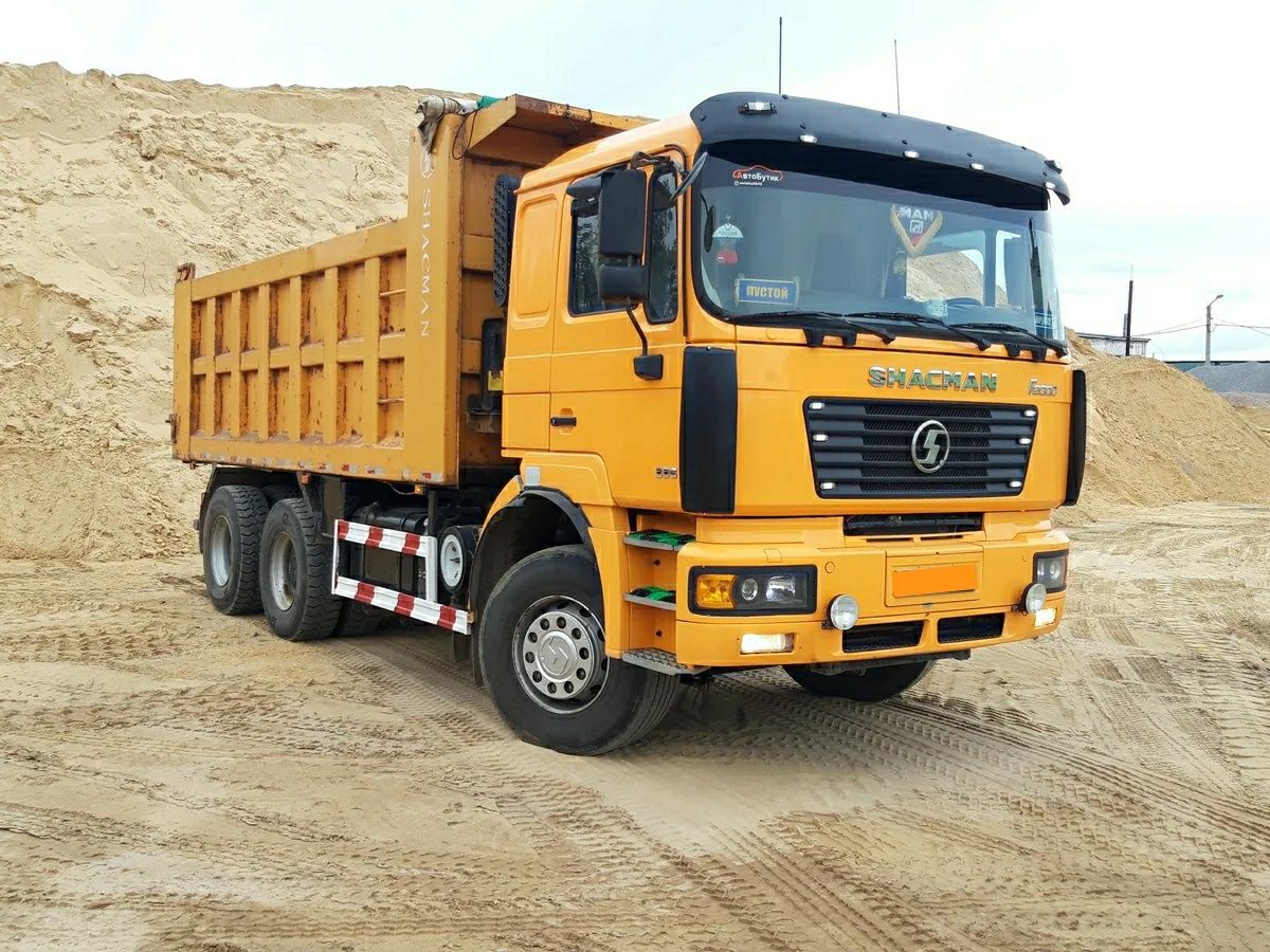 Самосвал Услуг Самасвал Аренда Sinotruk Howo Shacman Шакман Грузовой