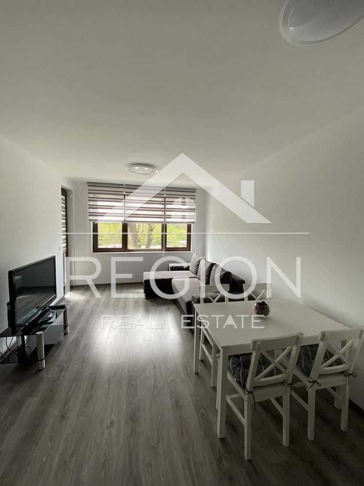 Дава се под наем Двустаен апартамент в Варна, Младост 1 - 60 кв.м за 408 € - Снимка #1
