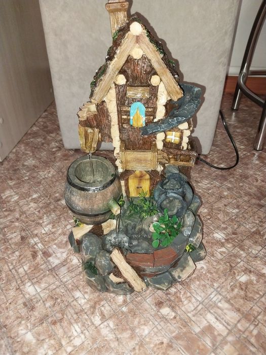 Продам фонтанчик декоративный