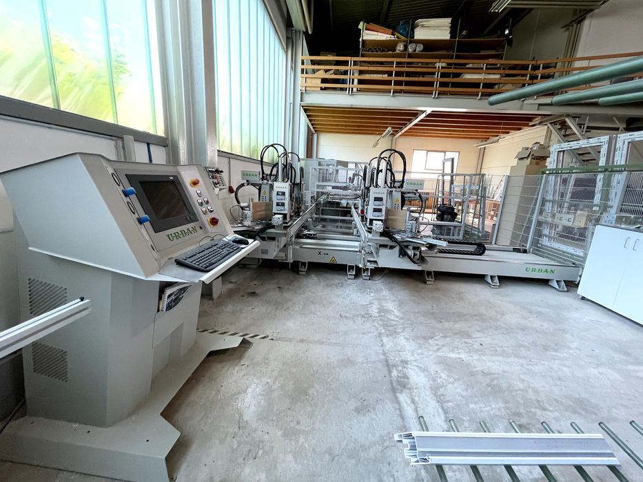 Linie completă de producție pentru ferestre din PVC (profil Rehau)